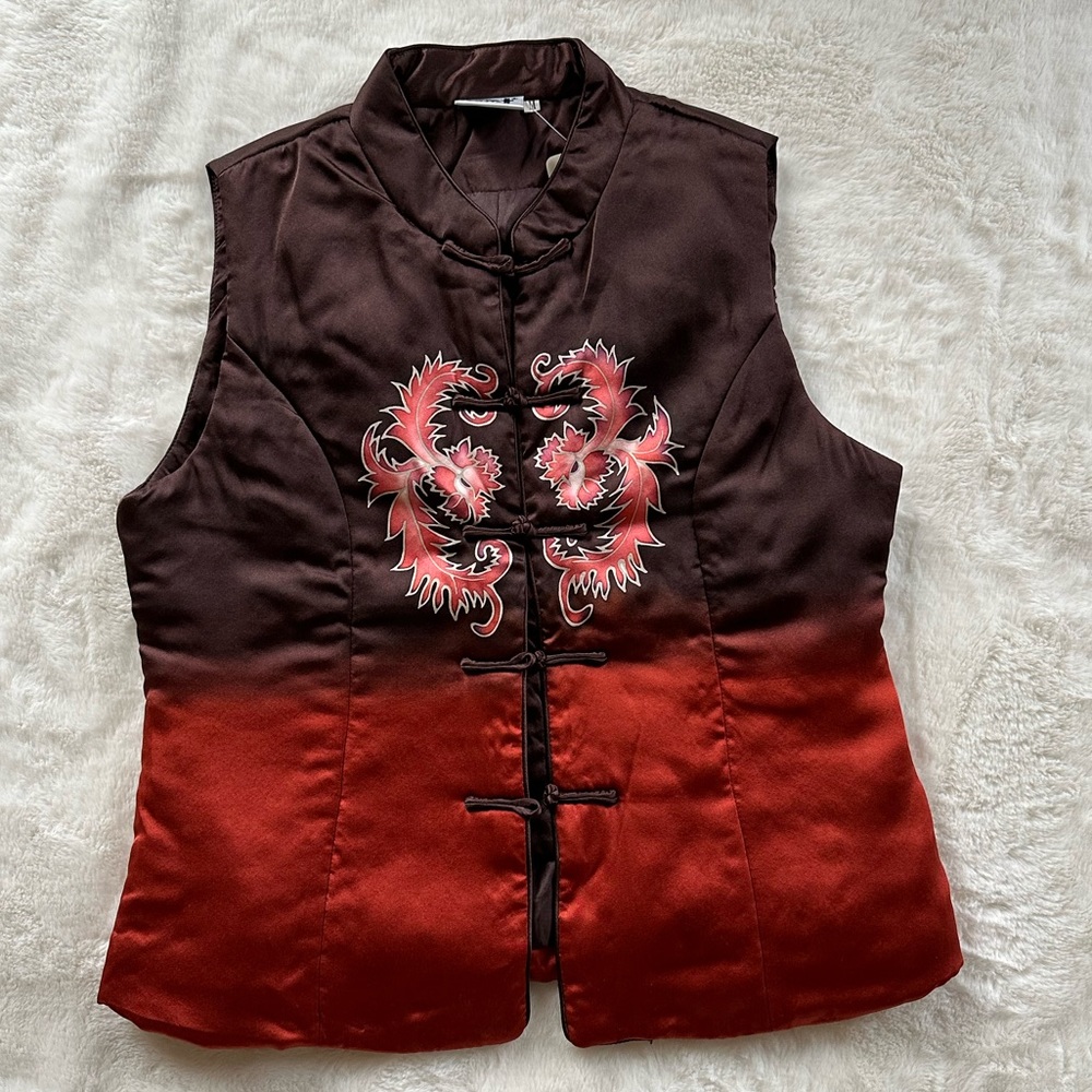 90s Asian Dragon Motif Puffer Vest 🐉